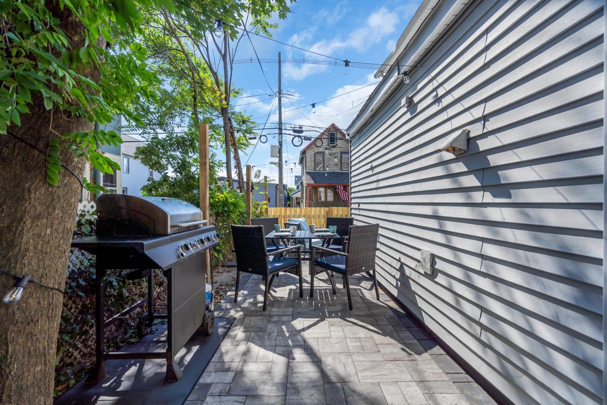 Coastal Retreat: Ocean Grove Beachside Apartment Exterior photo